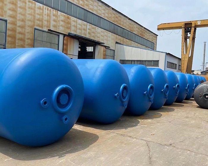 glass lined storage tank